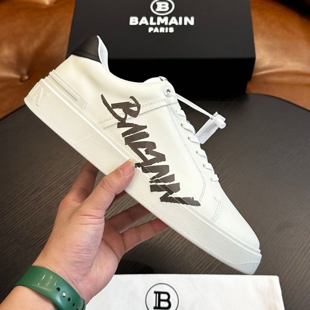 Кожаные кроссовки кеды мужские balmain сникерсы