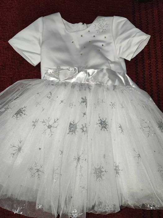 Плаття сніжинки на Новий рік