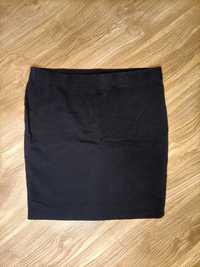 Czarna spódniczka mini dopasowana New Yorker XS/34