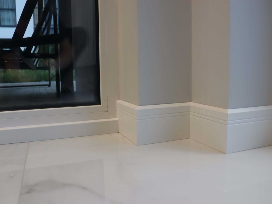 Выравнивание пола Заливка, Цены. Ремонт полов покрытий Монтаж Плинтуса