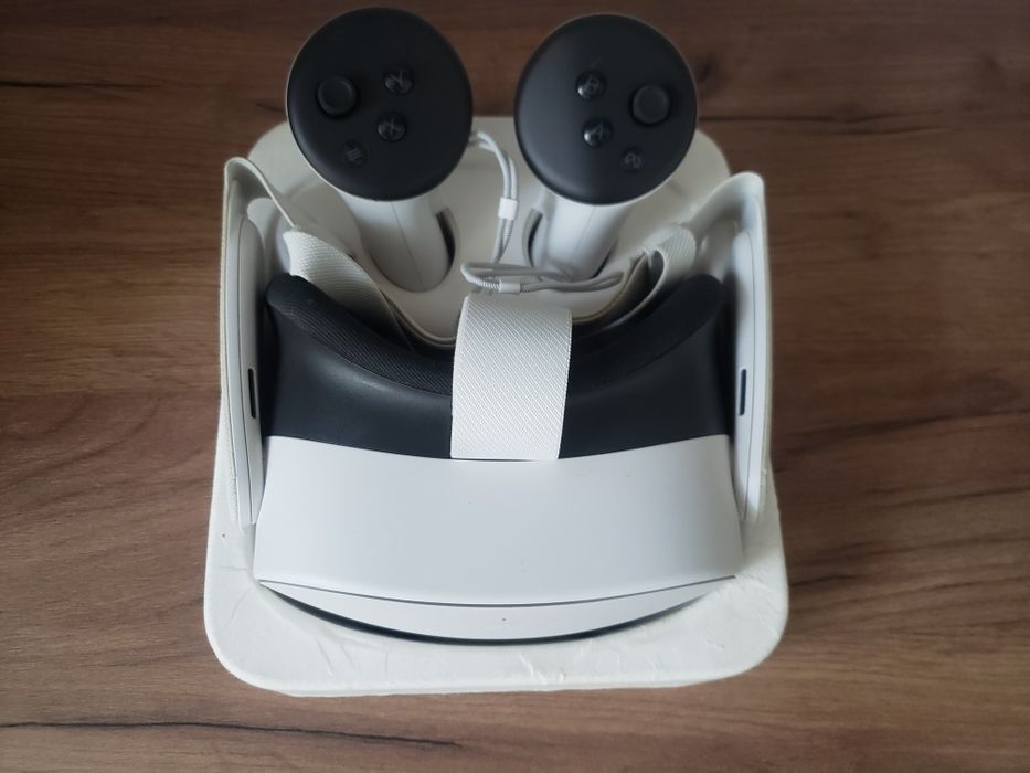 Окуляри VR Meta Quest 3s 256gb
