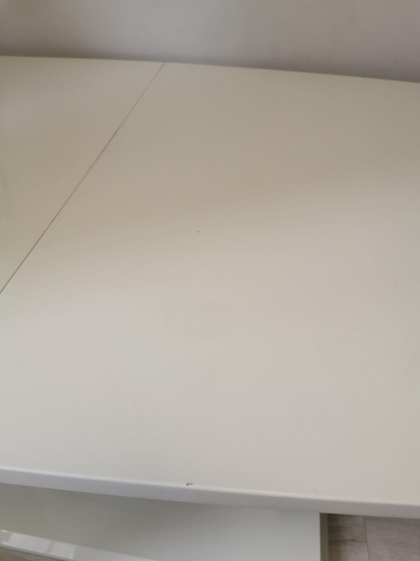 Biały stół rozkładany 140-180cm
