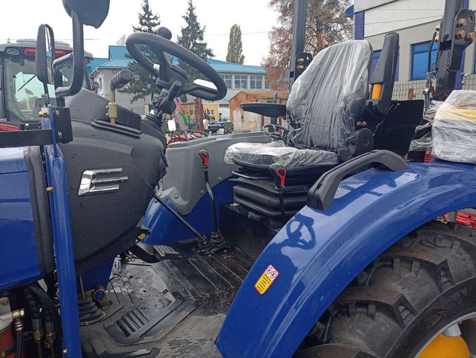 KENTAVR 504 UE міні-трактор