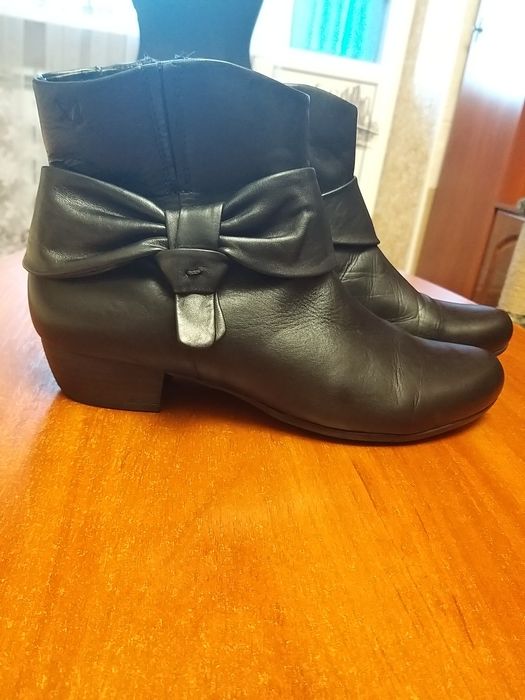 Ботинки кожаные женские 38 размер. Осень- весна.