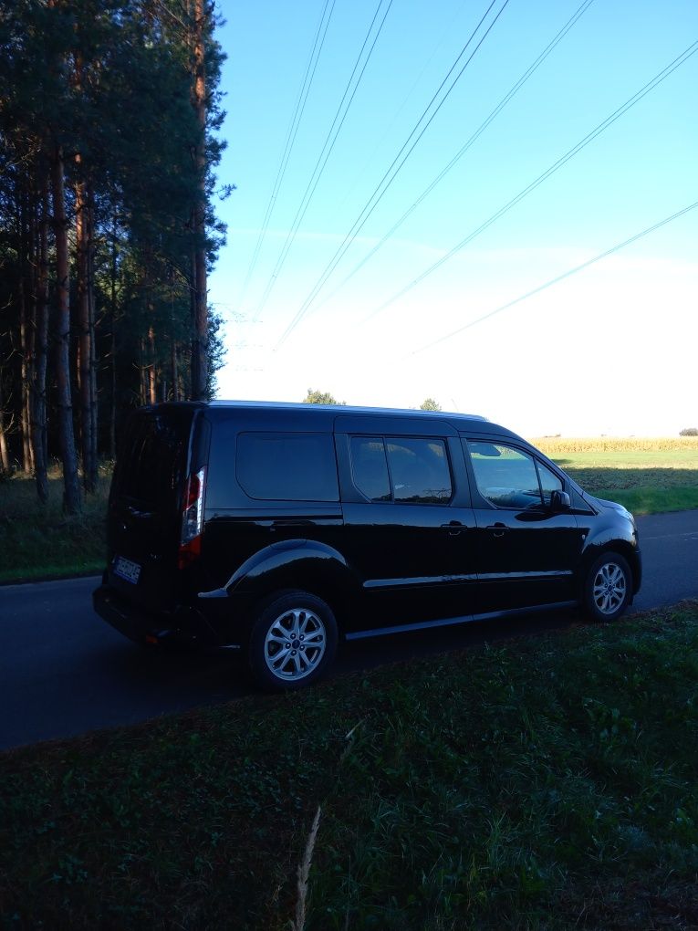 Ford Transit Connect XLT MAŁY PRZEBIEG