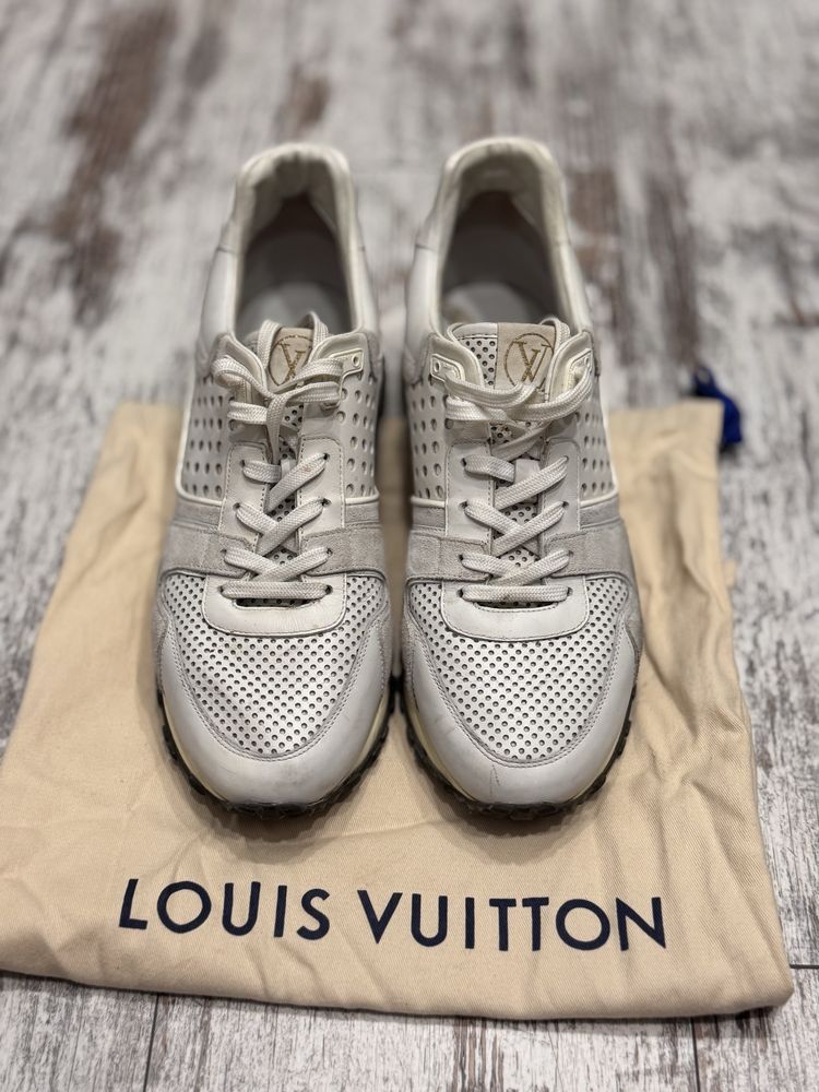 Оригінальні кросівки Louis Vuitton