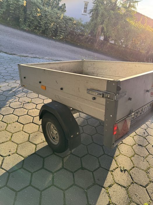 Reboque/atrelado STEMA 300 kg