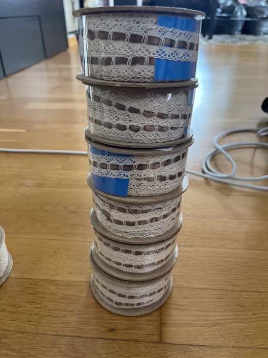 Vendo rolos de fita de serapilheira e filta de linho