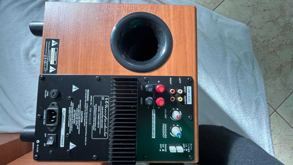 Kolumny Wharfedale/komplet kina domowego + subwoofer