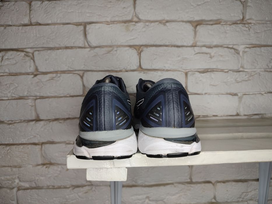 Asics flyte foam кросівки чоловічі оригінальні Англія 28.5см