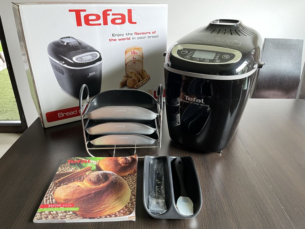 Wypiekacz do chleba TEFAL BREAD OF THE WORLD PF611838