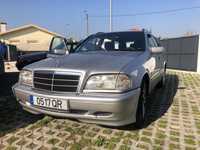 Carrinha Mercedes C200 Diesel Classic