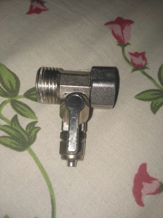 Переходник с шаровым краном