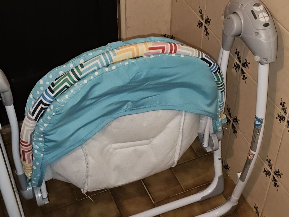 Espreguiçadeira baloiço automático Asalvo