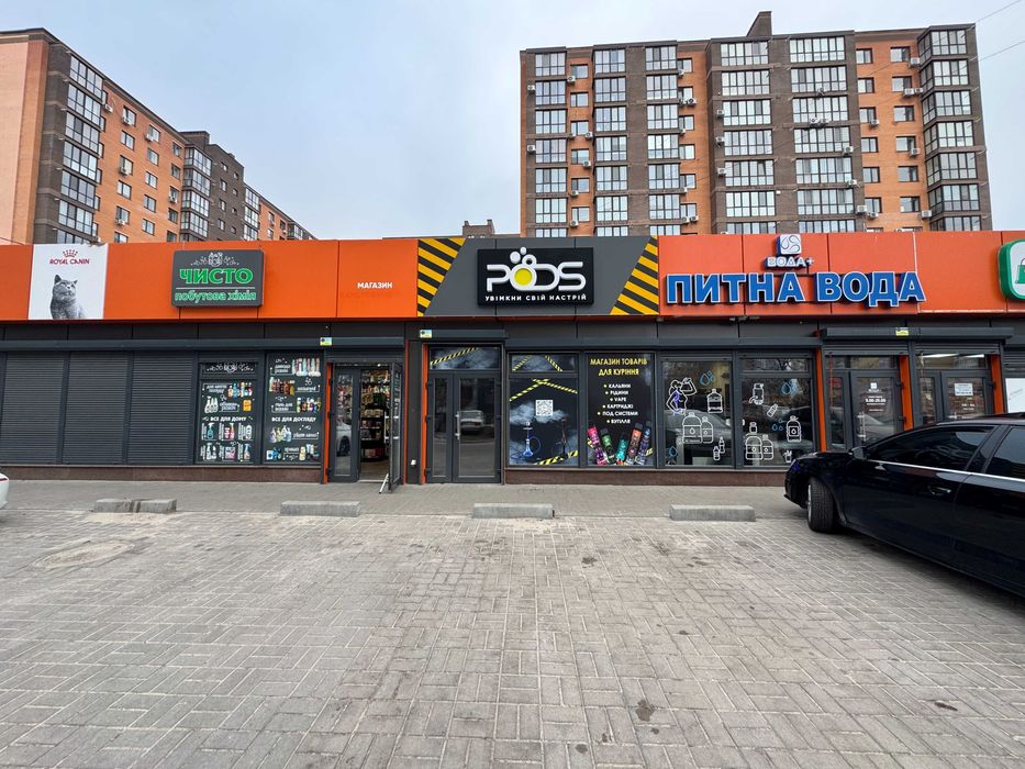 Приміщення/МАФ на Митниці в густонаселеному районі