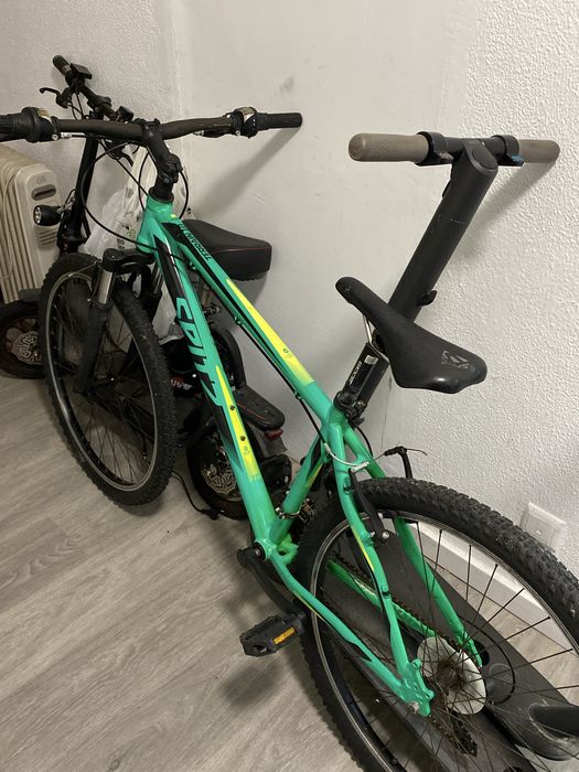 Bicicleta nova usei uma vez esta como nova