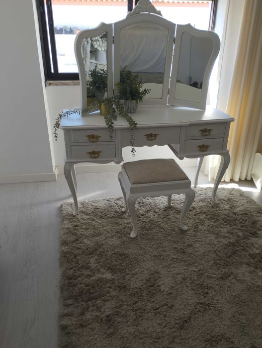 Penteadeira estilo Queen Anne