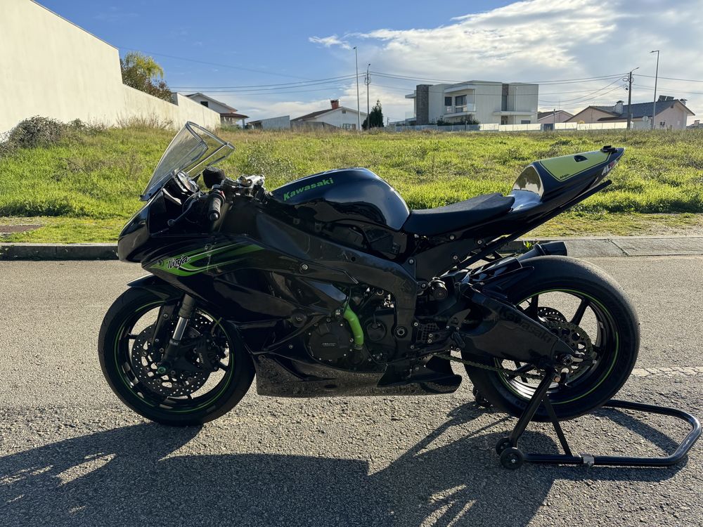 Kawasaki zx6 2012 trackday