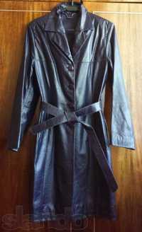Пальто-плащ женский, кожаный, синий, импортный, размер 46.