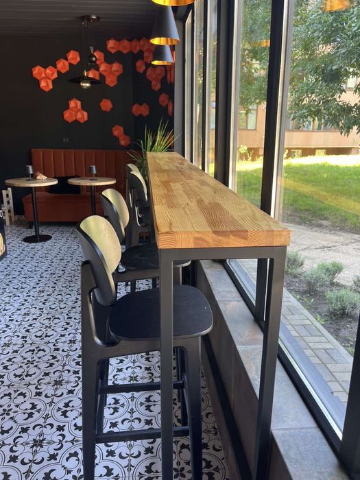 Продам меблі для кав‘ярні