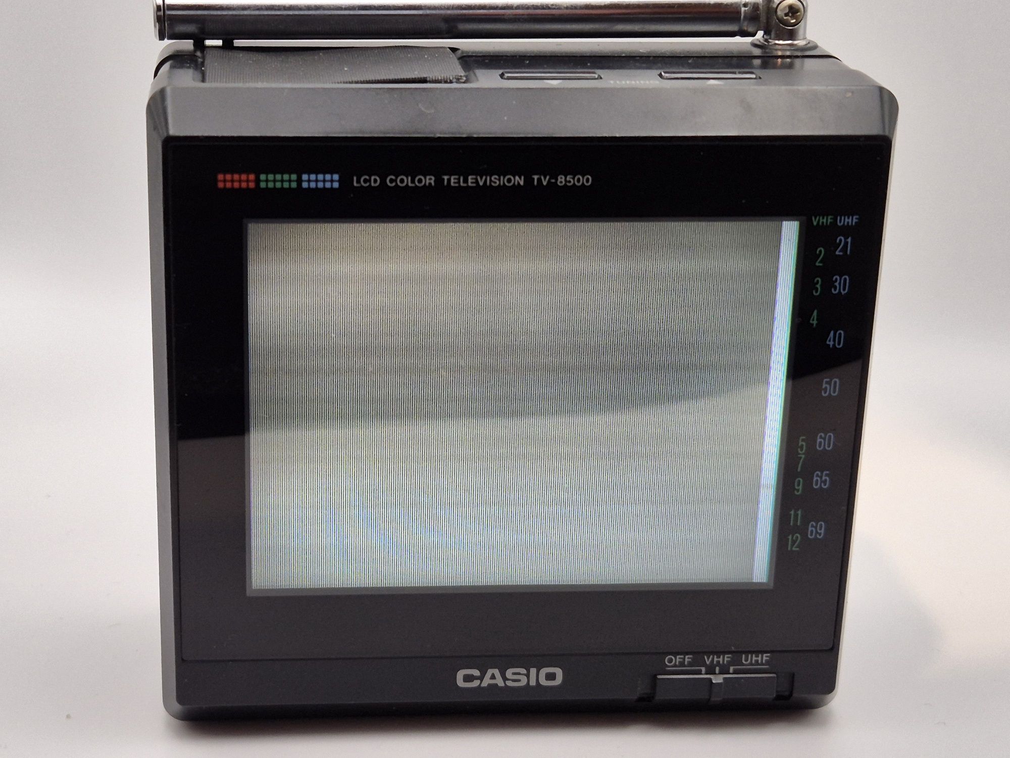 Przenośny telewizor LCD Casio-8500V
