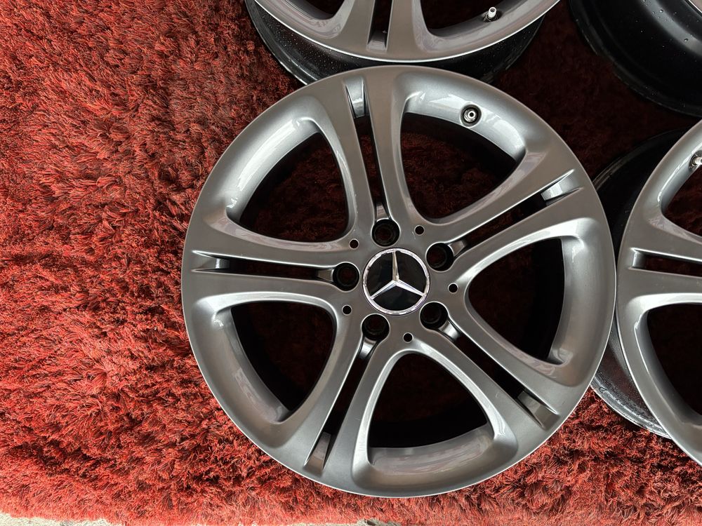 Original Mercedes CLA-class Vito Viano A-class B-class R17 5x112