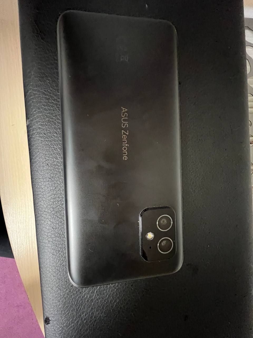 Продам Asus Zenfone 8 8/256