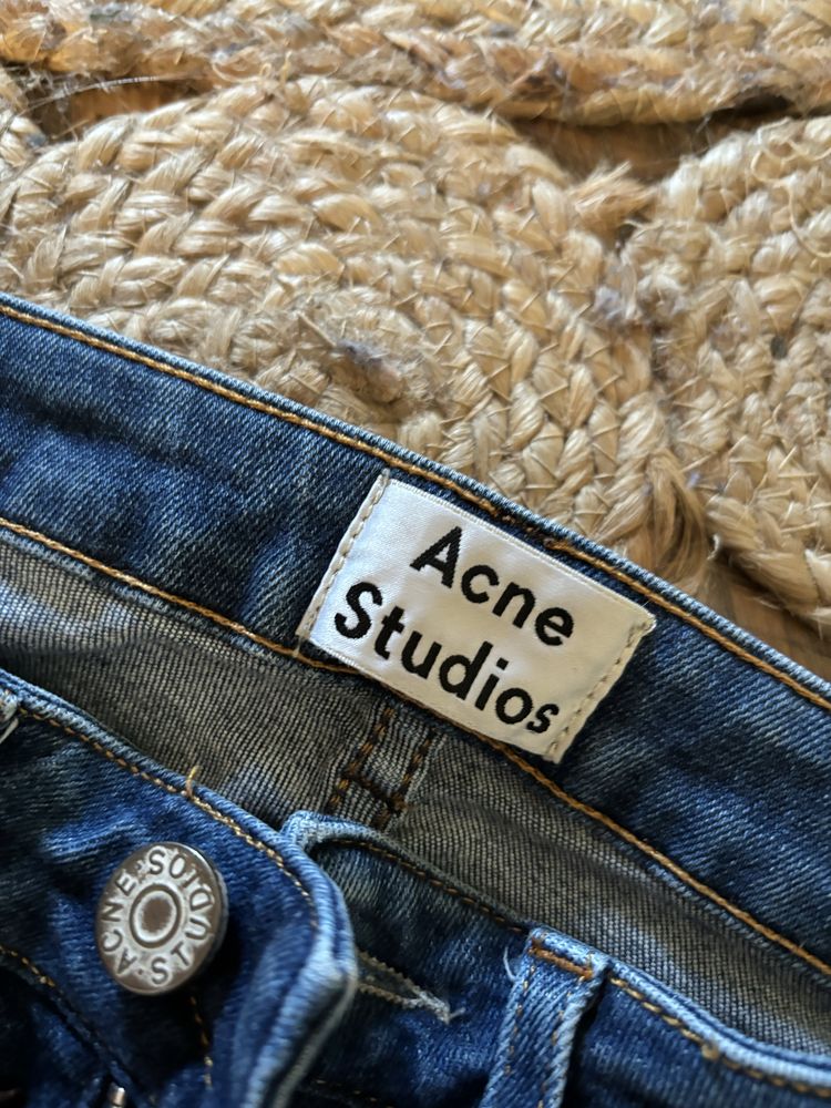 jeansy acne studios