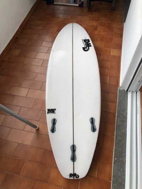 Prancha Surf DHD 5.11 Mick Fanning ( como Nova)