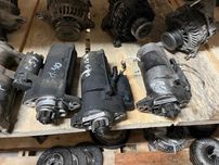 Стартер Навара Nissan Navara D40  Pathfinder R51