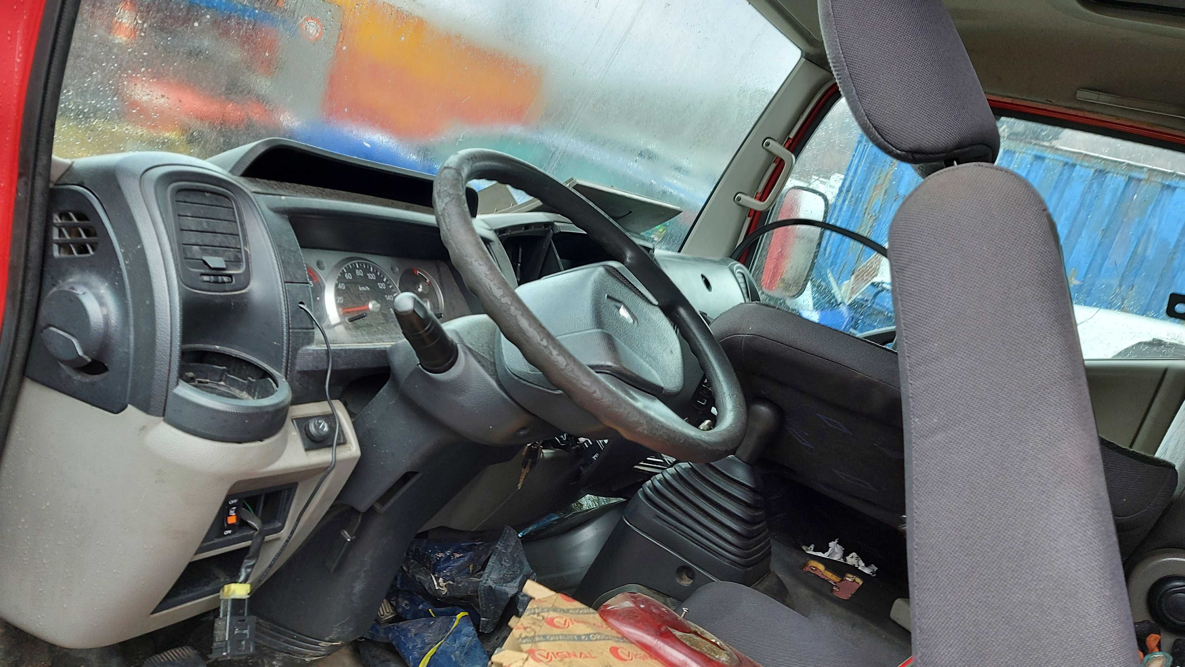 Renault Maxity wszystkie części FV transport/dostawa