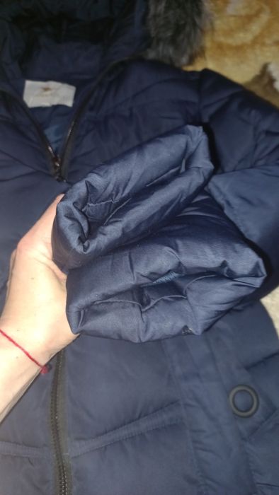 Куртка зимняя  женская в очень хорошем состоянии!