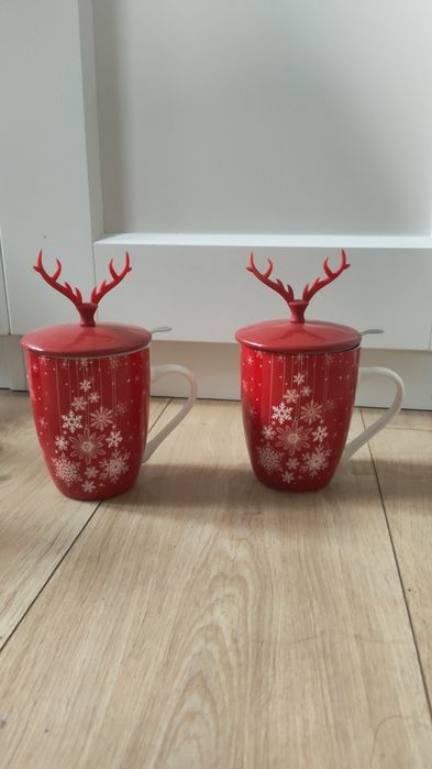 Kubki świąteczne z zaparzaczem