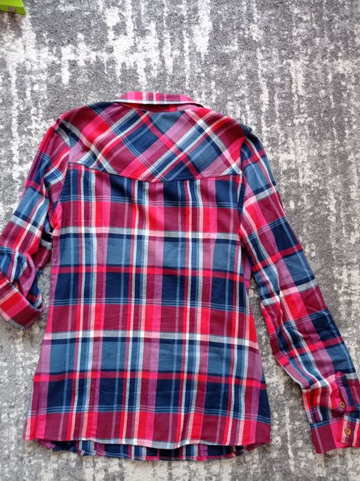 Koszula damska w kratę z długim rękawem w rozmiarze 36