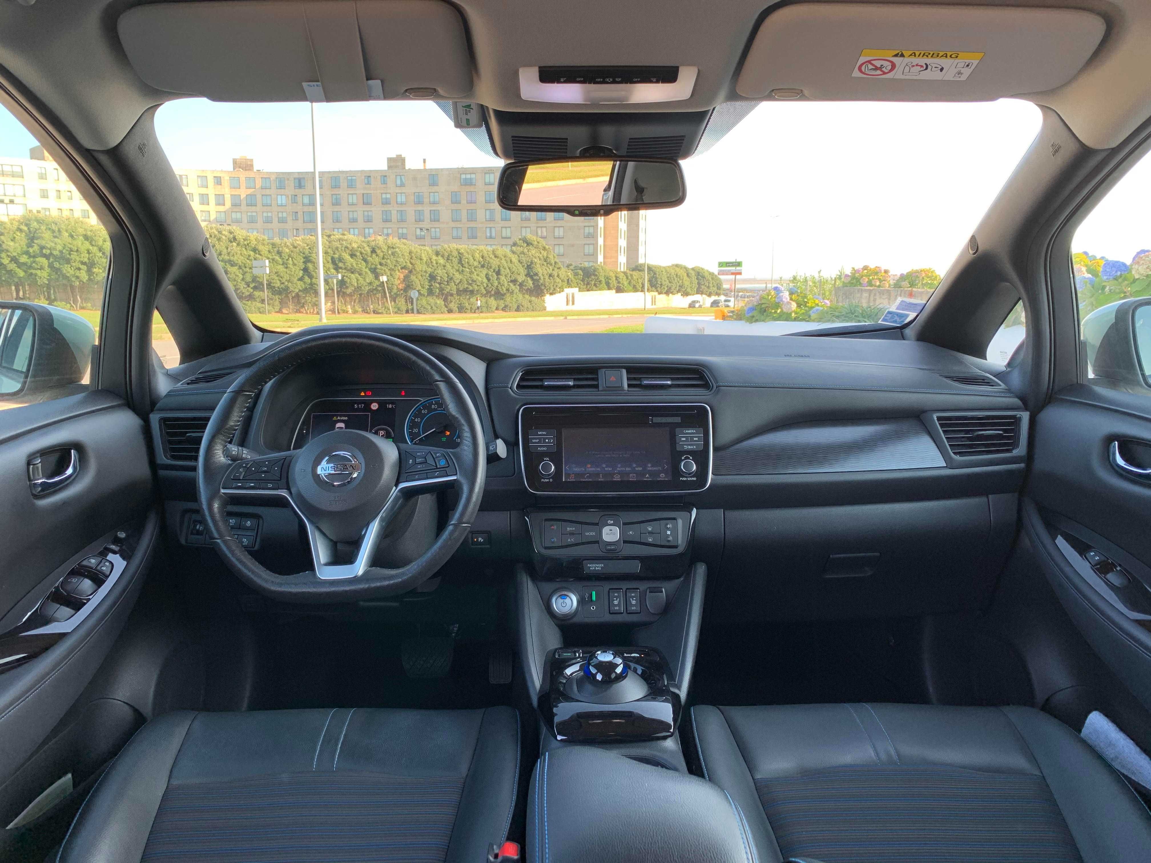 Nissan Leaf N-Connecta [1 dono - c/o novo] - 99800 kms - Aceito Retoma