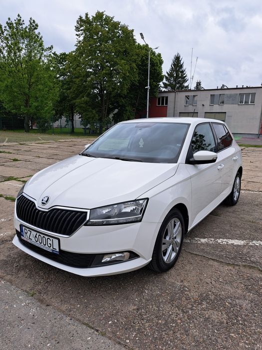 Tanie Auto Wypożyczalnia Samochodów Wynajem Krótko lub Długoterminowy