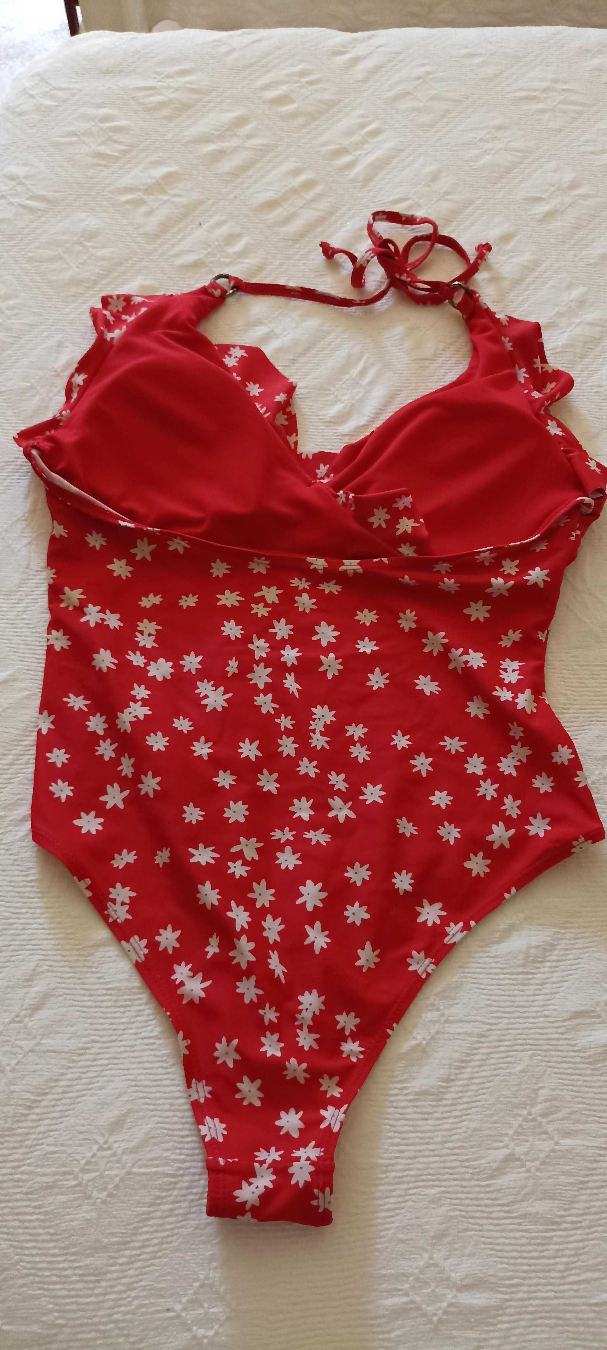 Fato de banho vermelho tamanho M