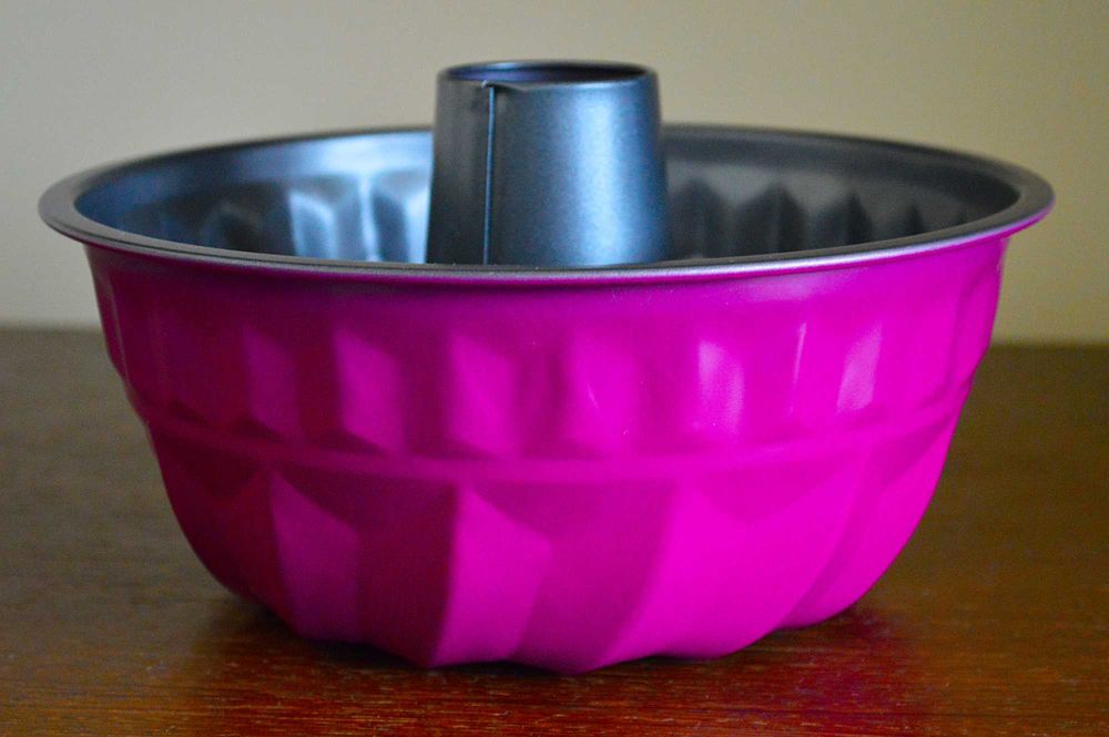 Forma do babki średnica 21 cm blaszana  Nowa