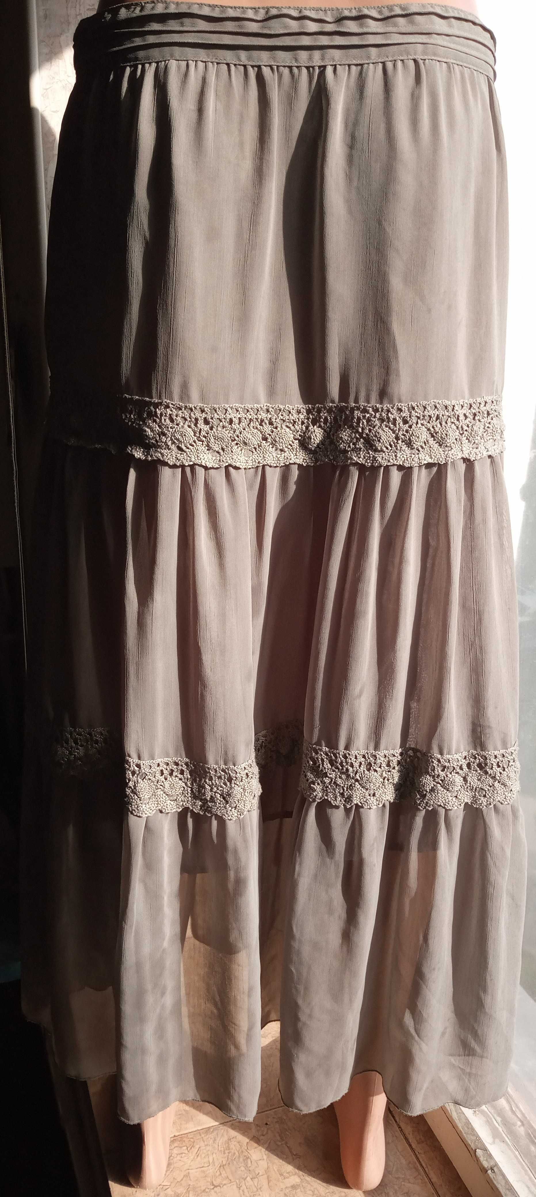 Шифоновая юбка на подкладке с кружевом