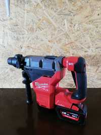 Młot udarowy Milwaukee M18 FHM