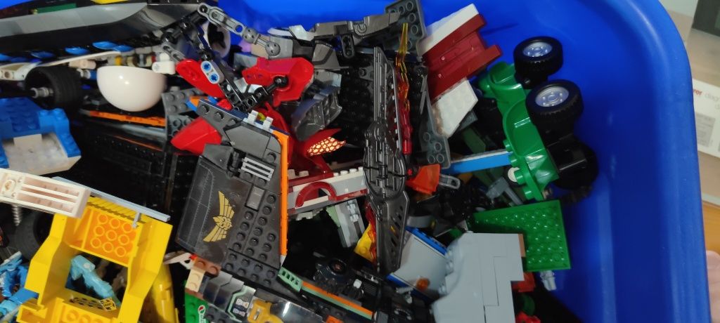 Pojemnik LEGO 14kg