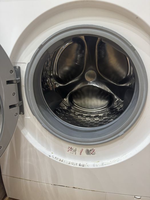 Пральна машина Bosch Logixx 8