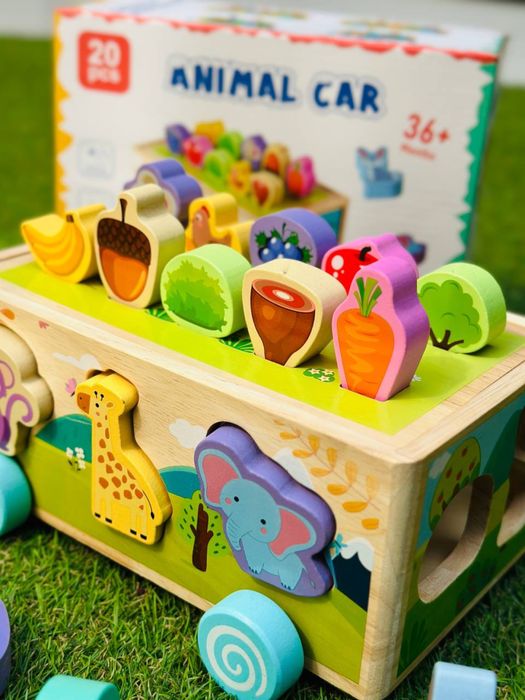 Деревʼяна каталка-сортер «Тваринки»