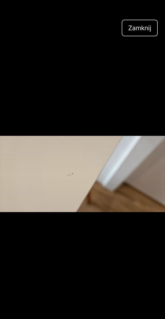 Toaletka z lustrem do makijażu