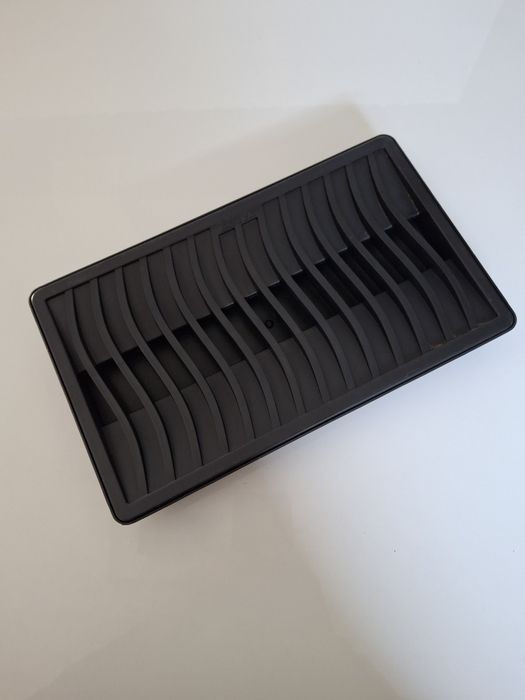 Tacka ociekacz okapnik