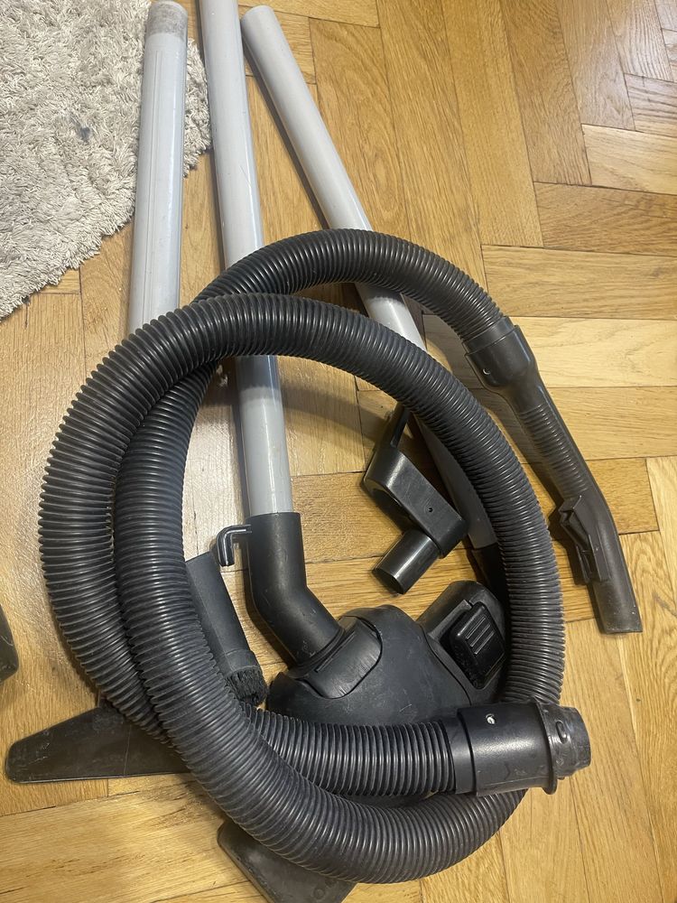 Odkurzacz Hoover Adrianne 1300