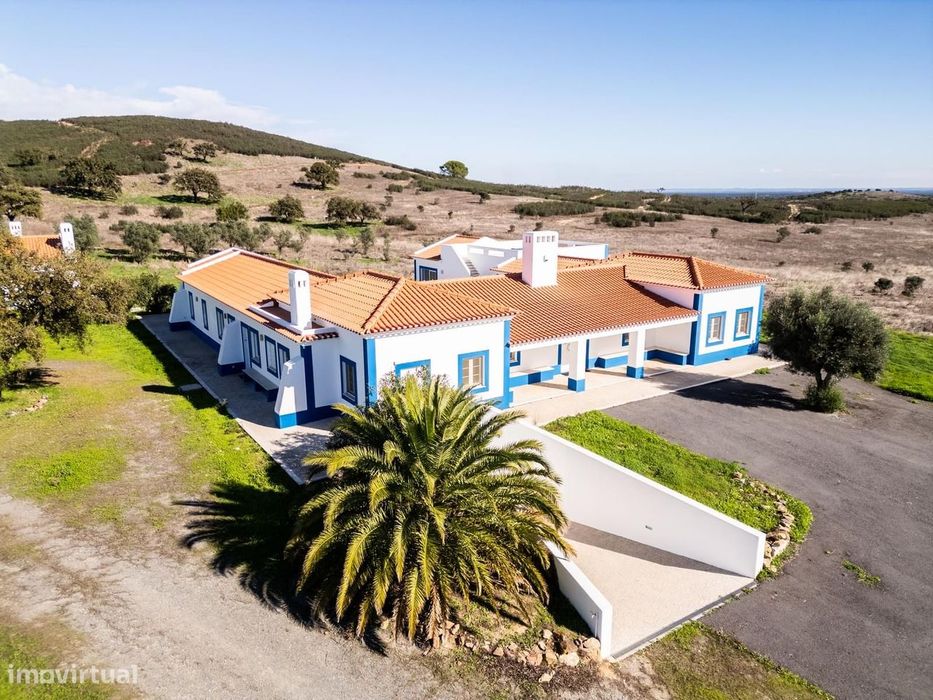 Herdade 28.3 ha, Azinheira dos Barros, Grandola