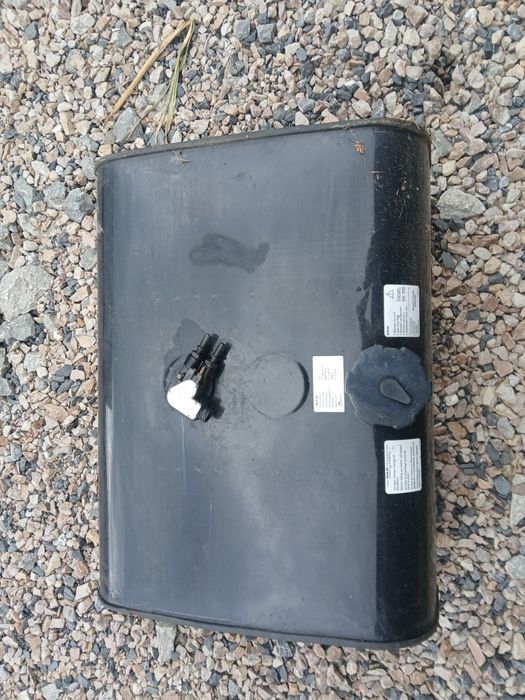 Zbiornik paliwa 150l  man