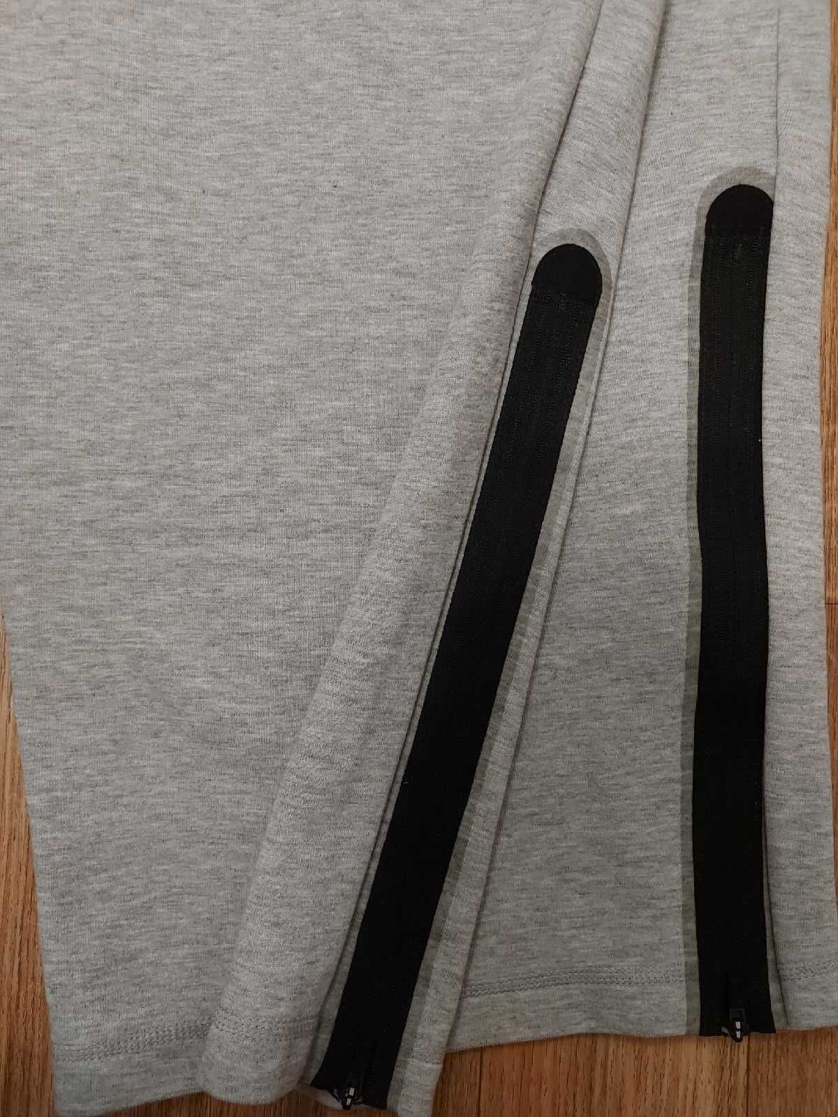 Штаны спортивные Nike tech fleece