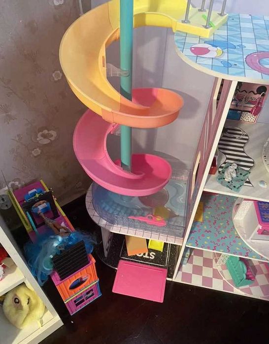 Домик кукольный с мебелью LOL Surprise OMG